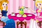 Чайная вечеринка принцесс Золушки и Авроры